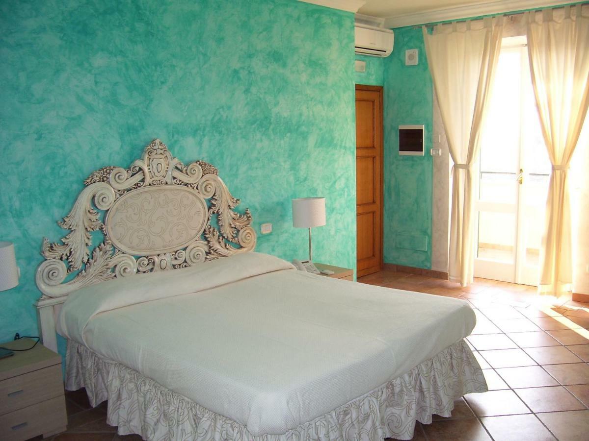 Casale Sant'Angelo Bed & Breakfast Capalbio Bagian luar foto